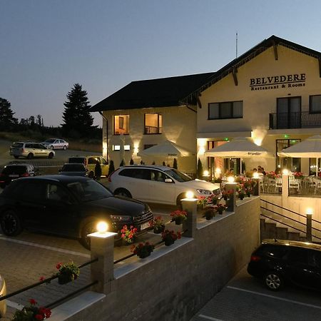 Topliţa Belvedere Restaurant & Rooms מראה חיצוני תמונה