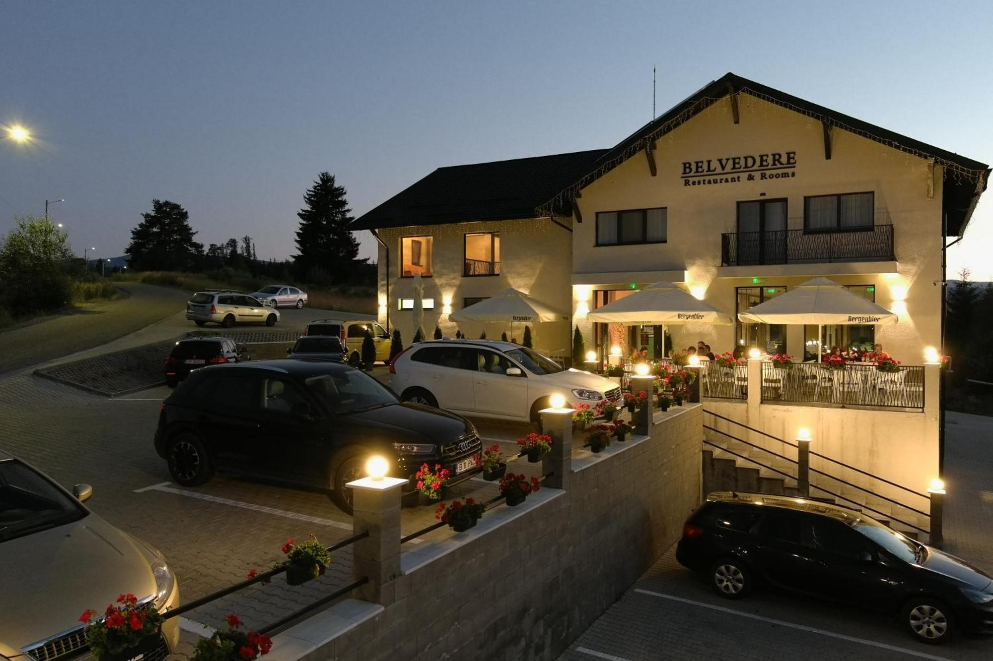 Topliţa Belvedere Restaurant & Rooms מראה חיצוני תמונה